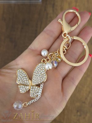 Уникално красива пеперуда с бели кристали и перлени висулки на позлатен ключодържател 14 см - KL1224